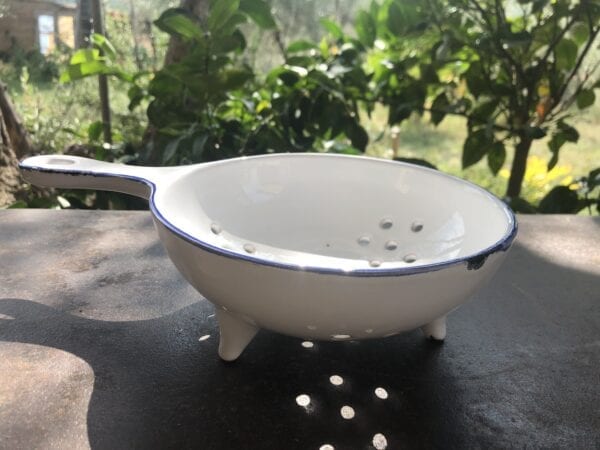 Colapasta in ceramica smaltato – Bianco