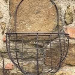 Vaso in ferro da muro – Grande