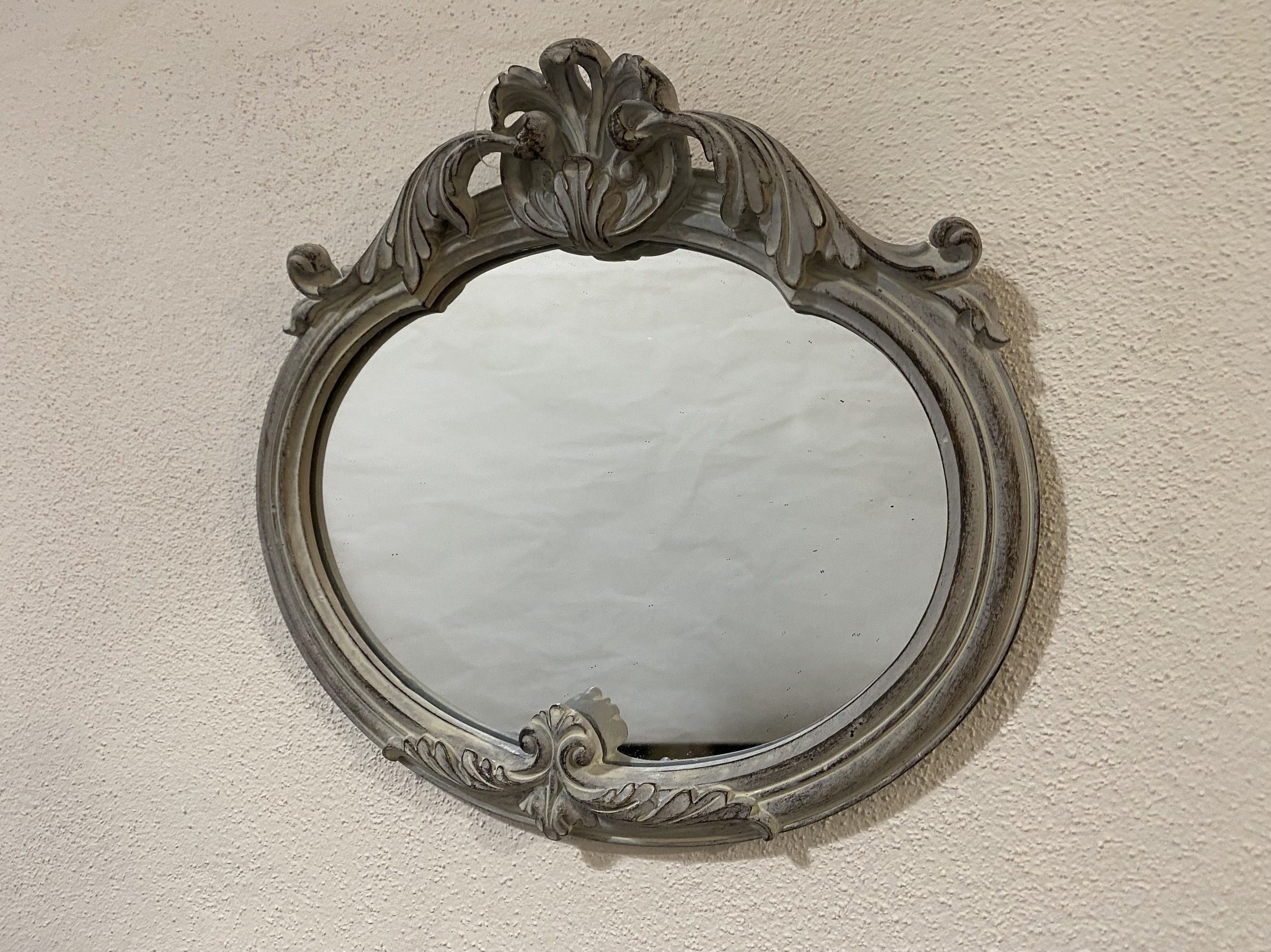 Piccolo Specchio ovale grigio